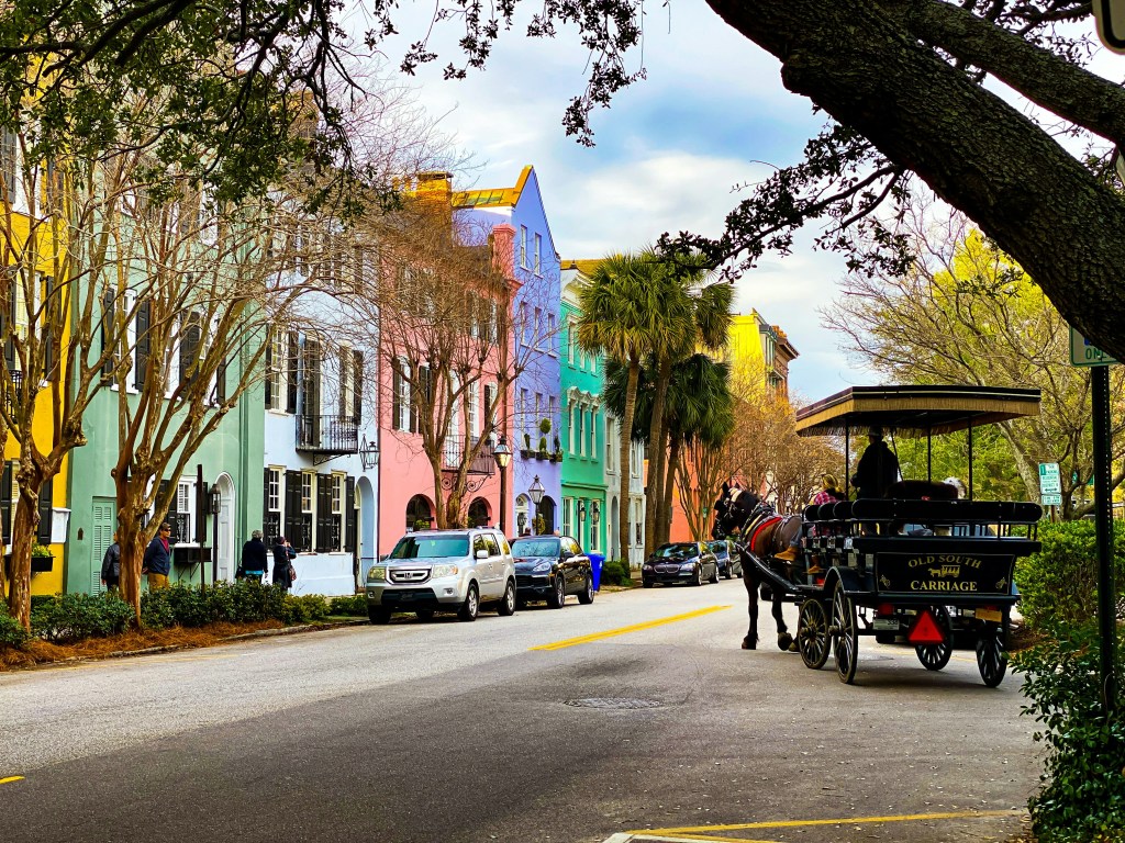 Romantic Charms + Southern Hospitality: Girlfriend’s Guide to Charleston,&nbsp;SC